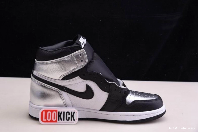 CD0461-001 OG JORDAN HIGH WMNS SILVER AIR 1 TOE 0718